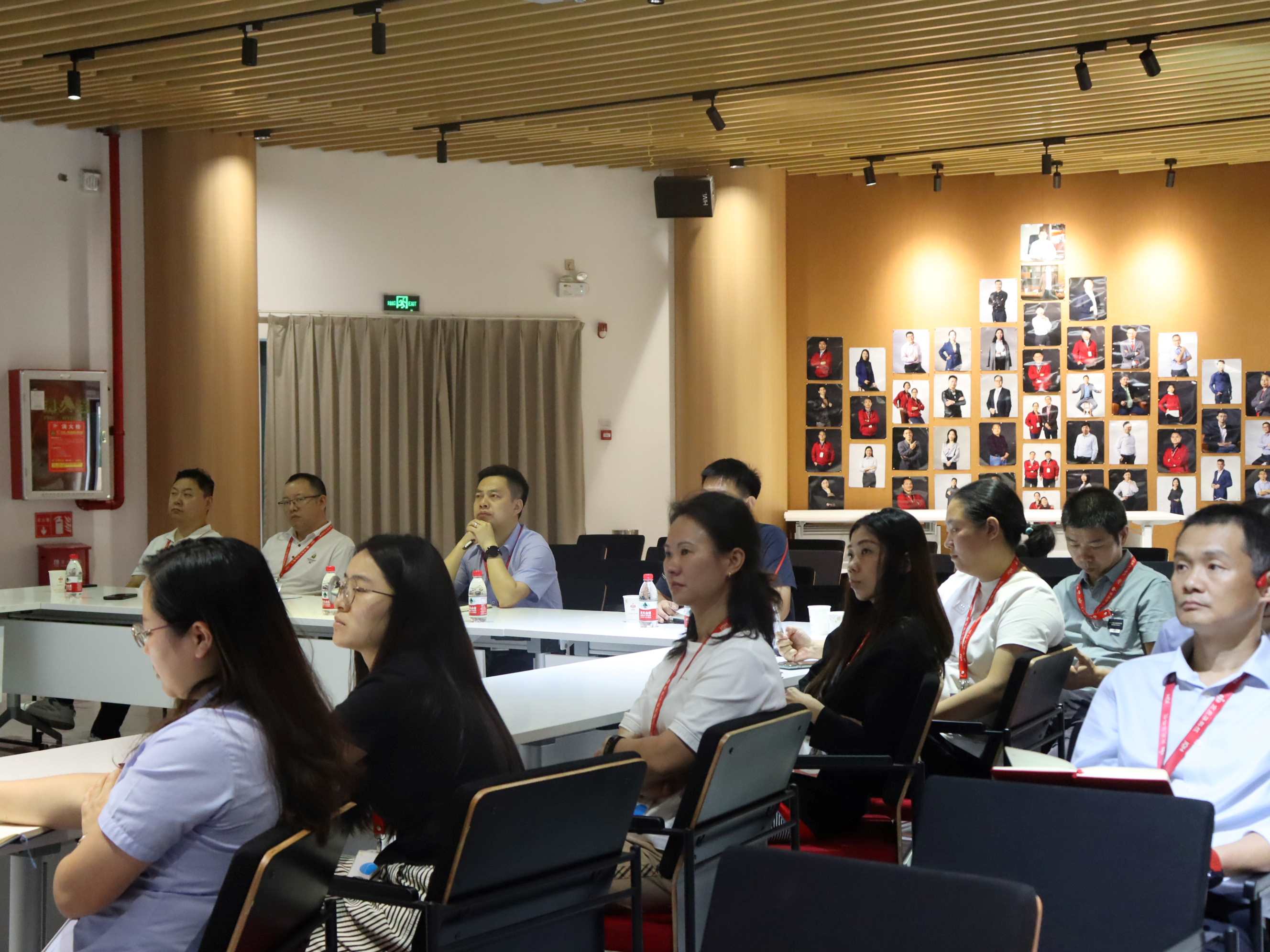 �Ϲ�����